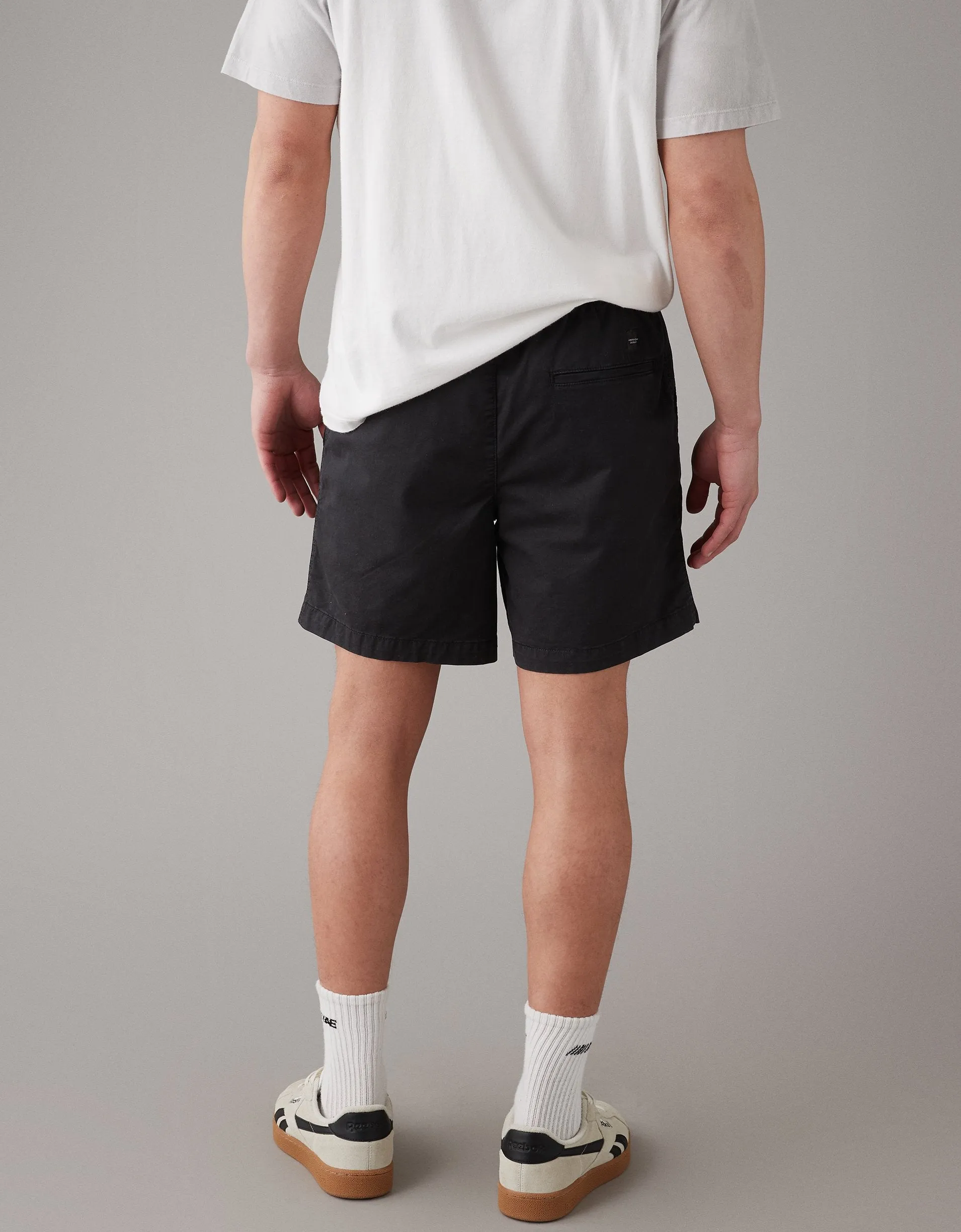 AE Flex 7" Lived-In Trekker Short