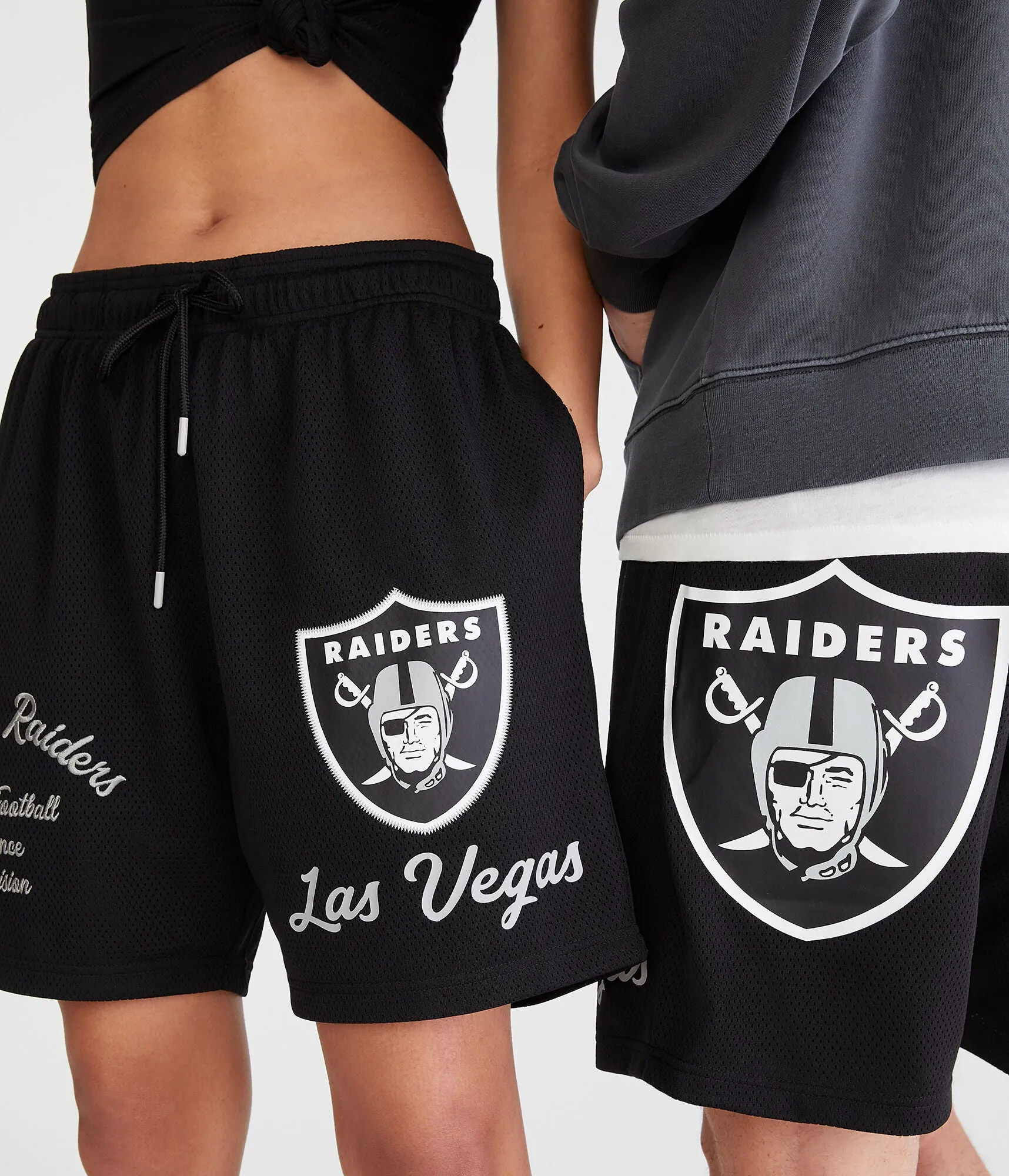 Aeropostale Las Vegas Raiders Mesh Shorts 6"