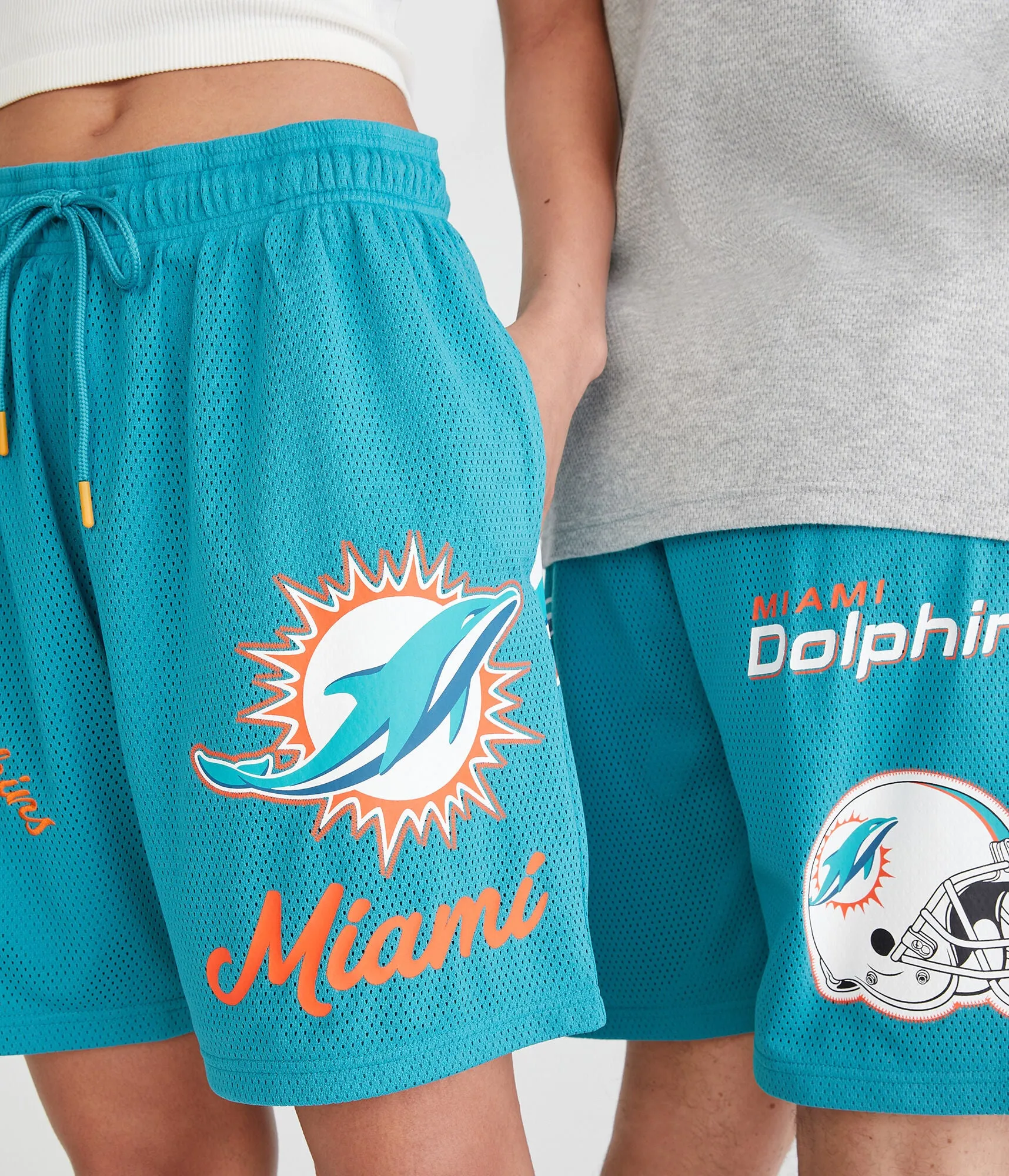 Aeropostale Miami Dolphins Mesh Shorts 6"