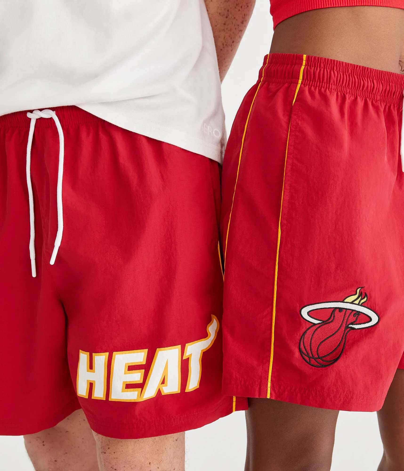 Aeropostale Miami Heat Nylon Shorts 6.5"