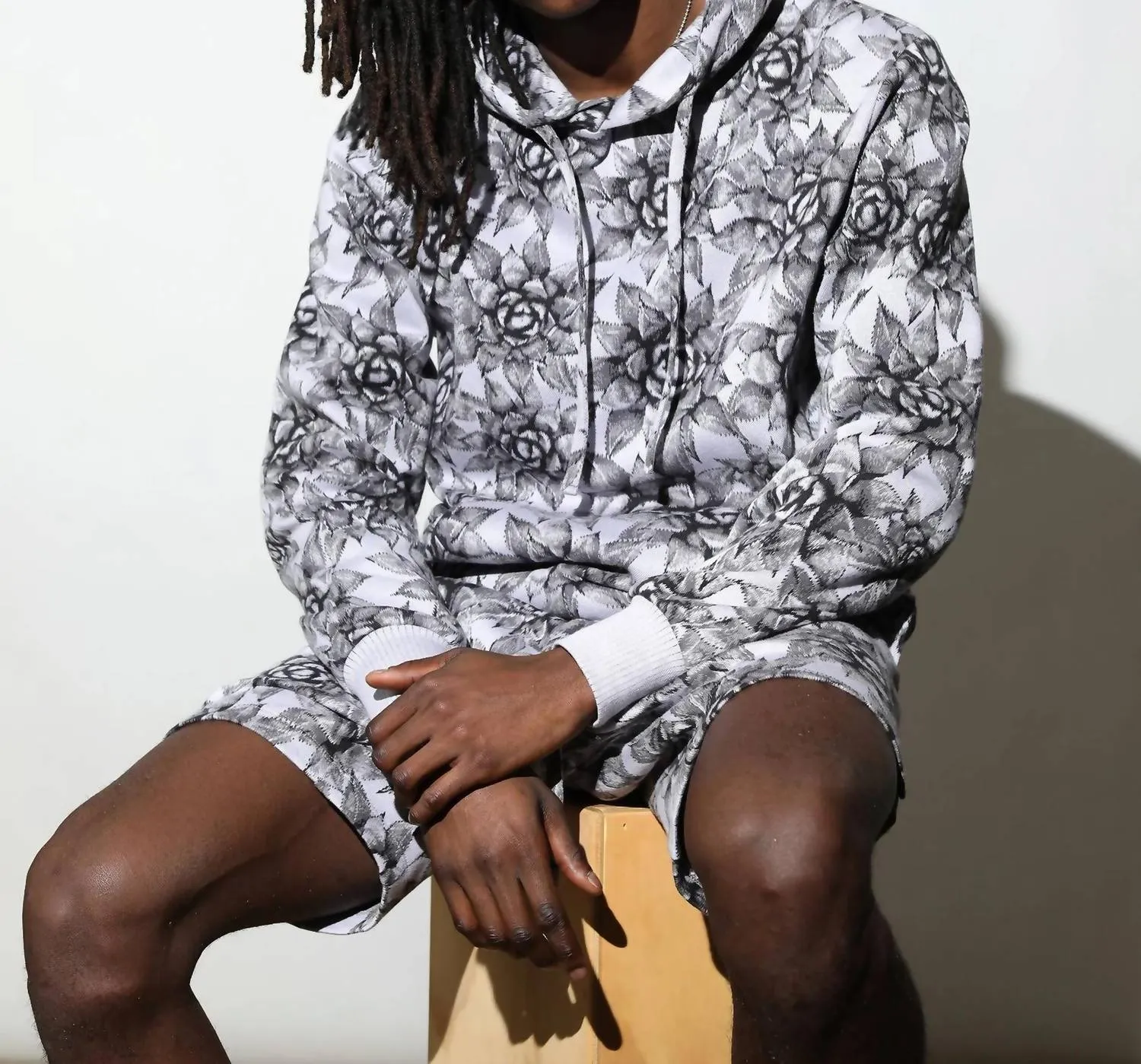 Agave Hyper Reality Knit Shorts In Lavender