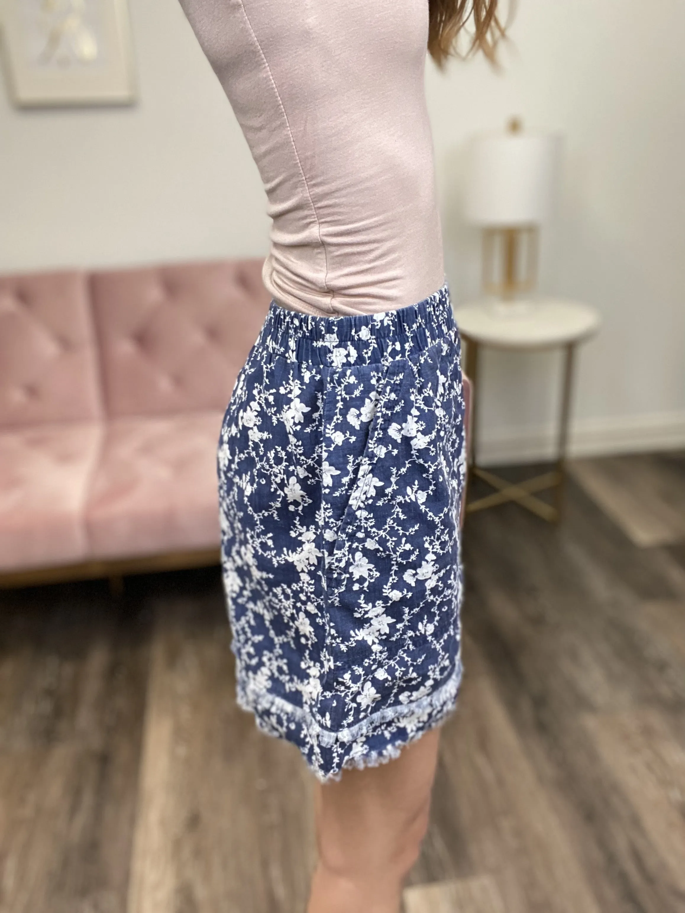 Keep Me Guessing Women's Floral Frayed Hem Shorts