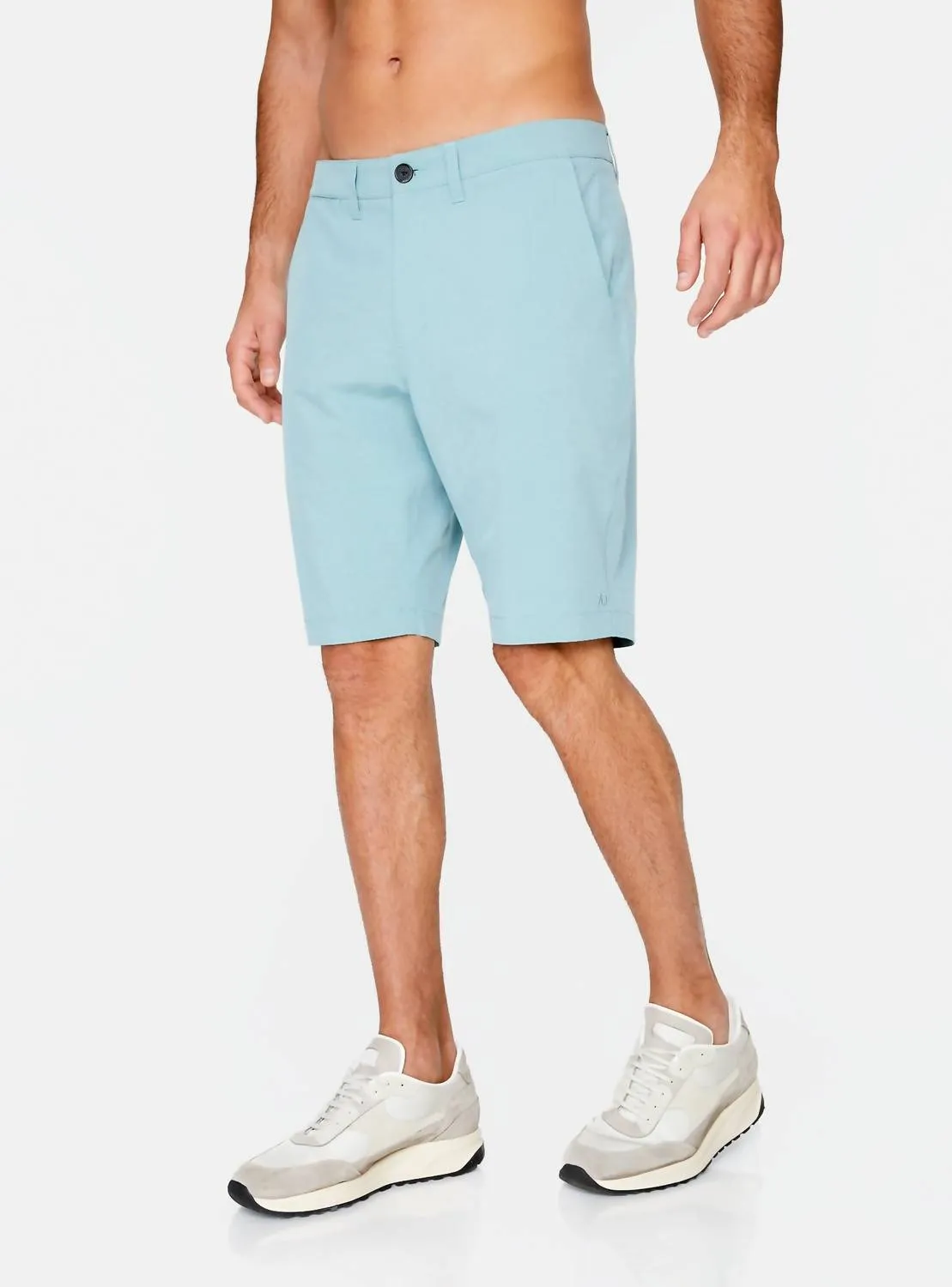 Momentum Hybrid Short In Lagoon