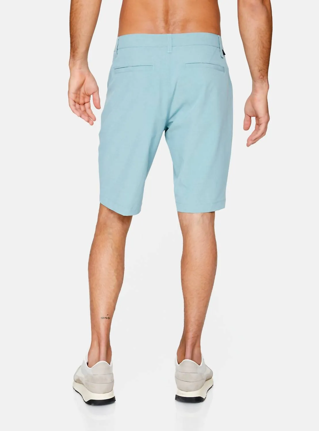 Momentum Hybrid Short In Lagoon