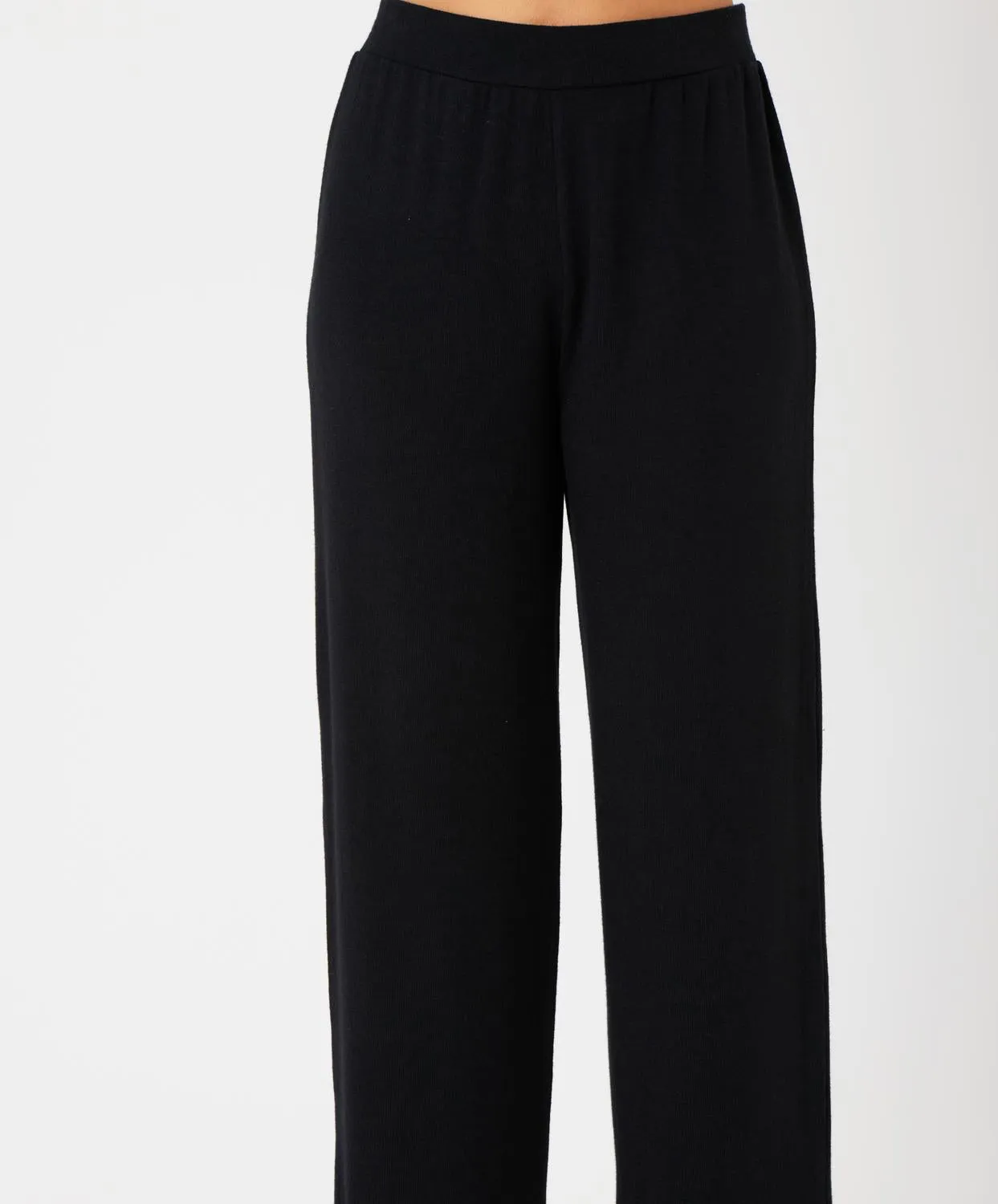 Solid Lounge Pants In Black