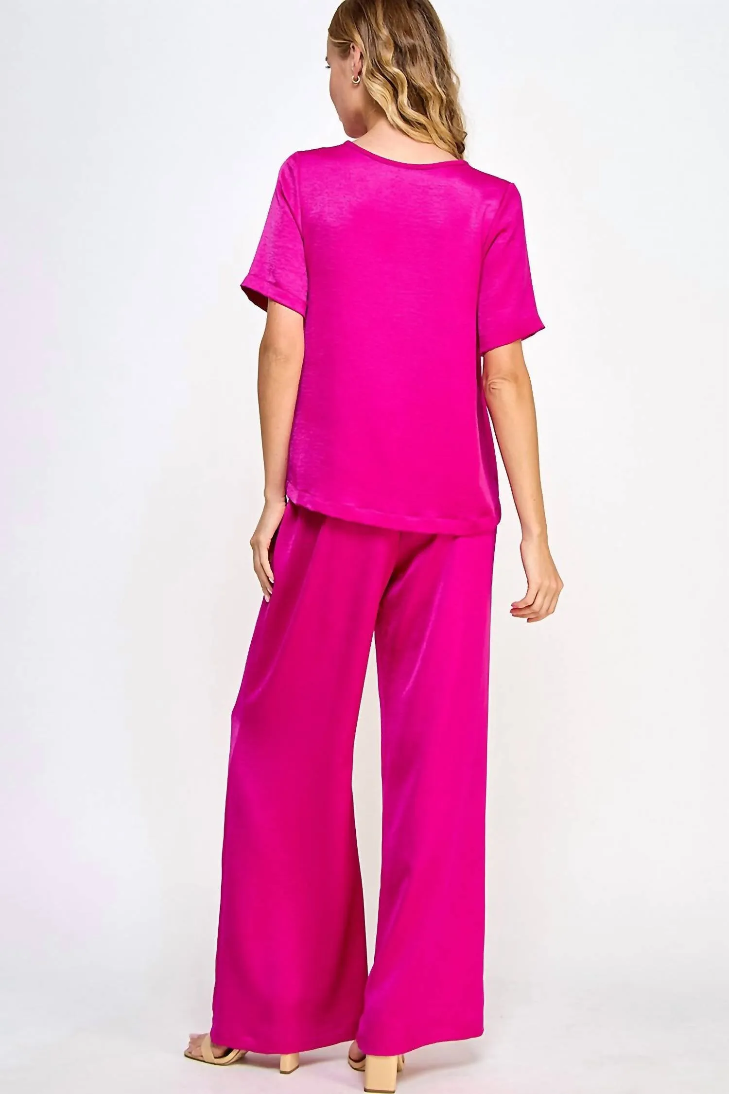 Solid Satin Set In Magenta