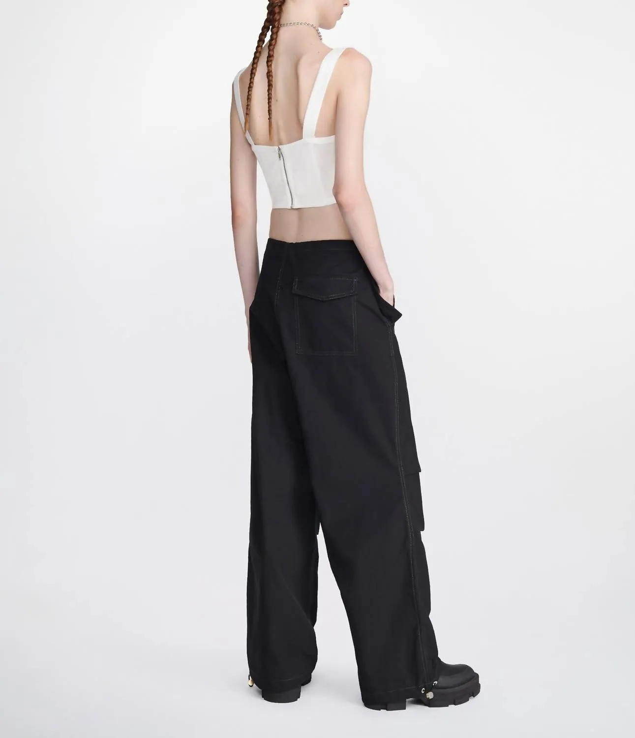 Toggle Parachute Pant In Black